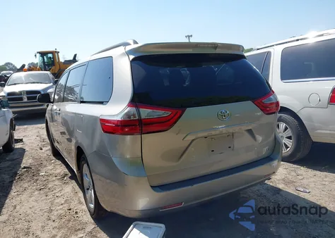 2015 Toyota Sienna Le 8 Passenger из США, поврежденный, VIN 5TDKK3DCXFS552524